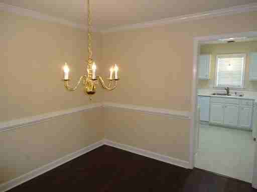 5410 Country Hills Dr - Photo 2 of 10