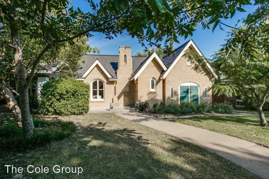 1915 Ashland Ave - Photo 2 of 24