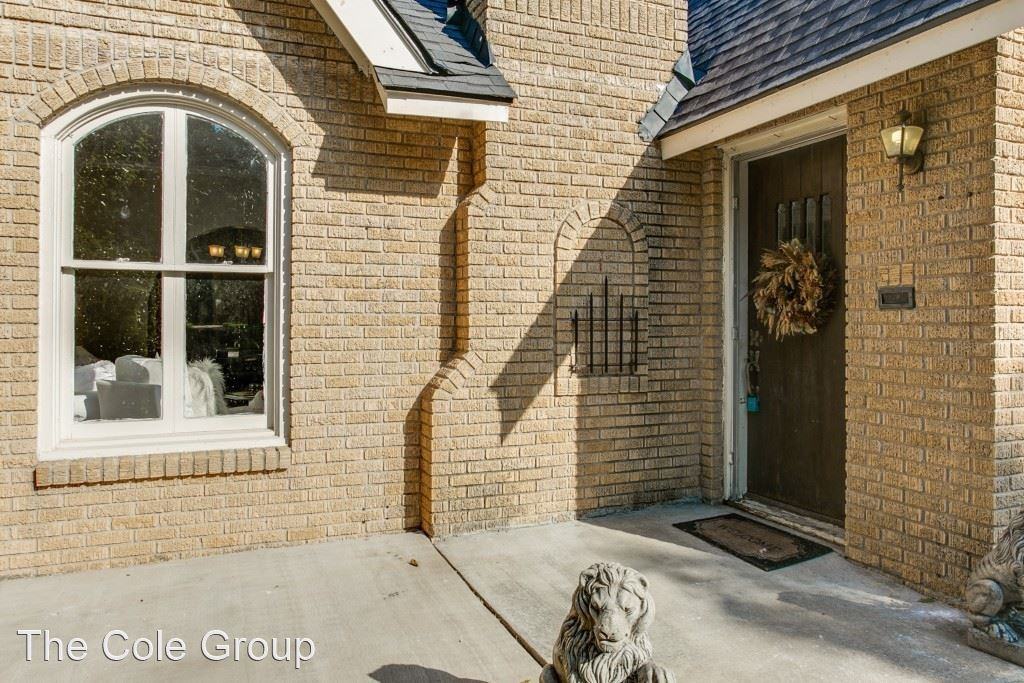 1915 Ashland Ave - Photo 3 of 24