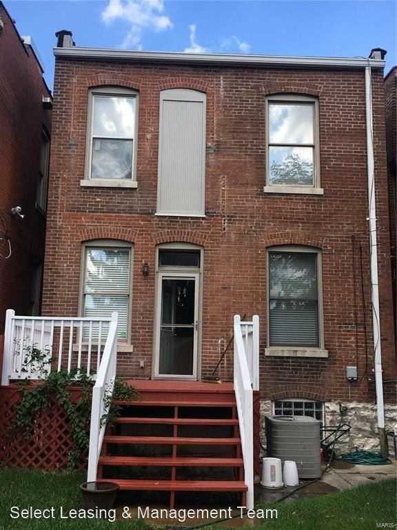 4540 Arco Ave - Photo 3 of 19