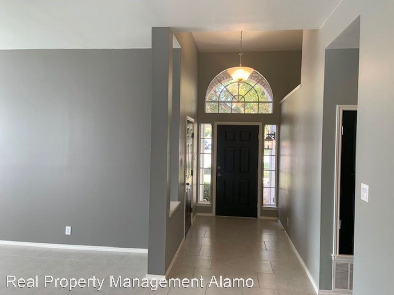 2413 Encino Cliff St - Photo 3 of 33