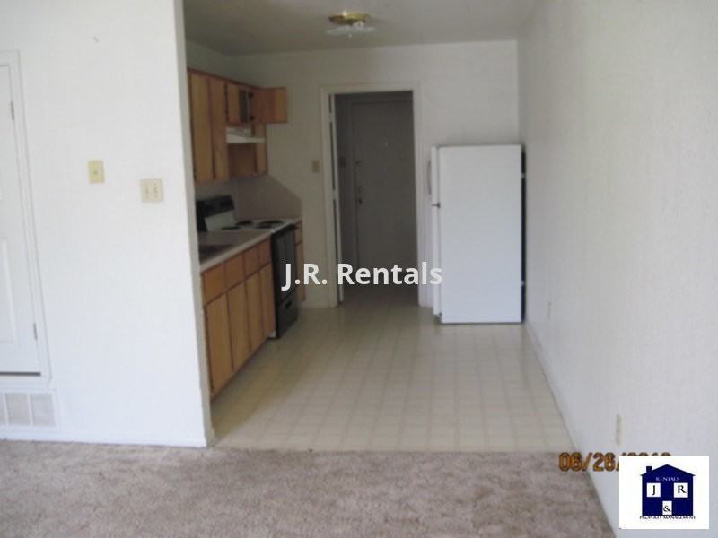 208 Gibson St #A - Photo 2 of 7