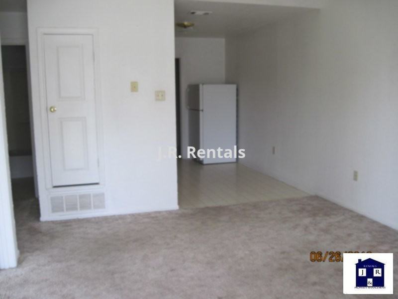 208 Gibson St #A - Photo 6 of 7