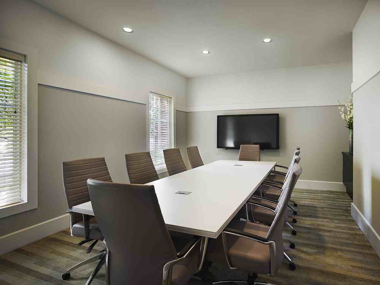 AVE Somerset - Photo 4 of 15