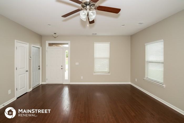 22805 Rimbred Ct - Photo 2 of 15