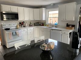 featured image of 14 Hardy St