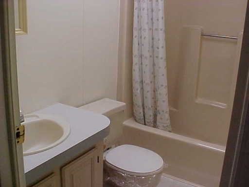 5300 Poppy St - Photo 3 of 5