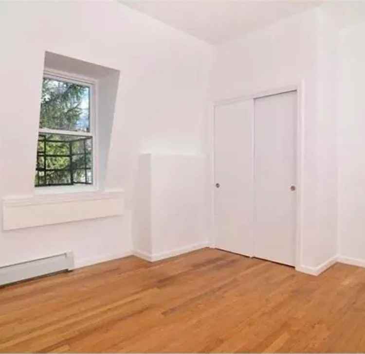 58 Main St #1 - Photo 3 of 4