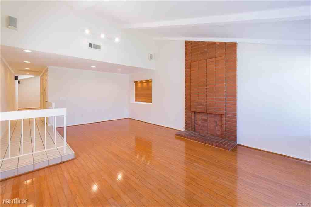 19603 Linda Dr - Photo 2 of 10