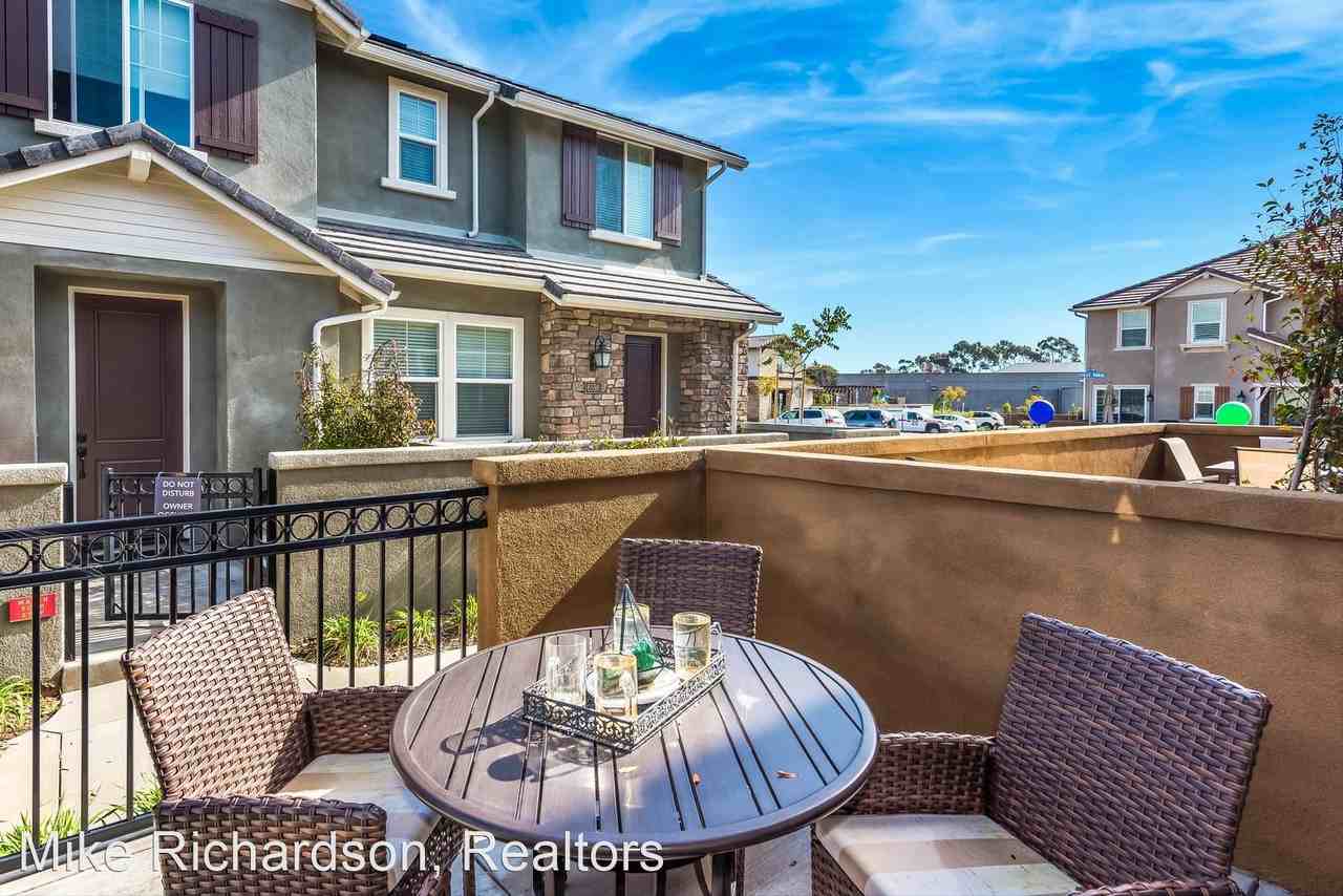 6610 Calle Koral - Photo 2 of 22