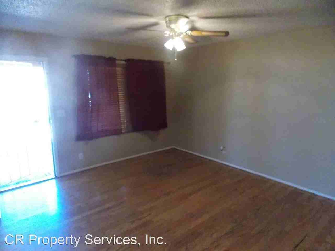 2403 E Jerome Ave - Photo 2 of 9
