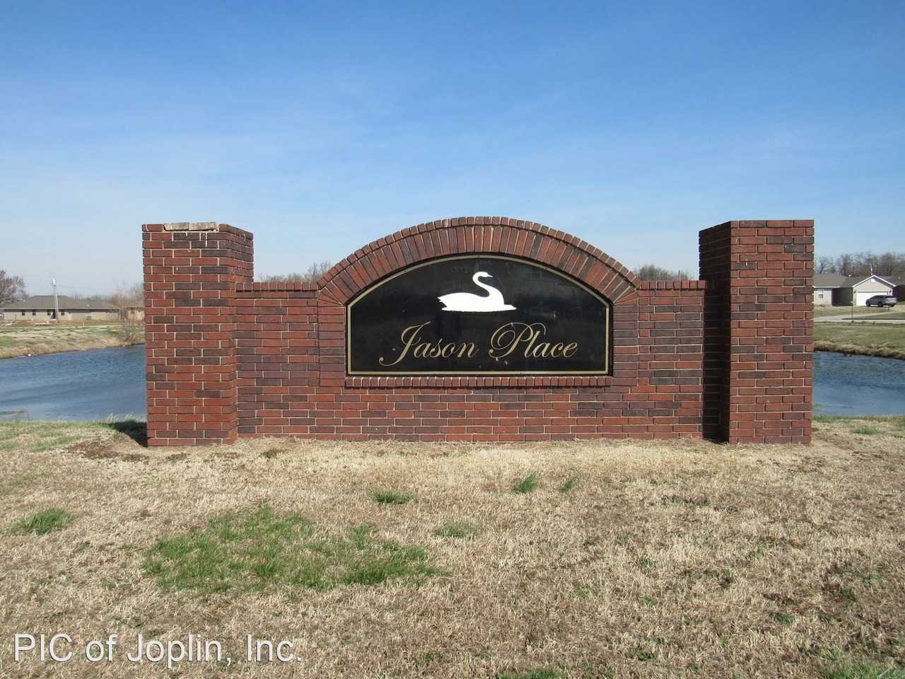 626 Ty Ct - Photo 2 of 9