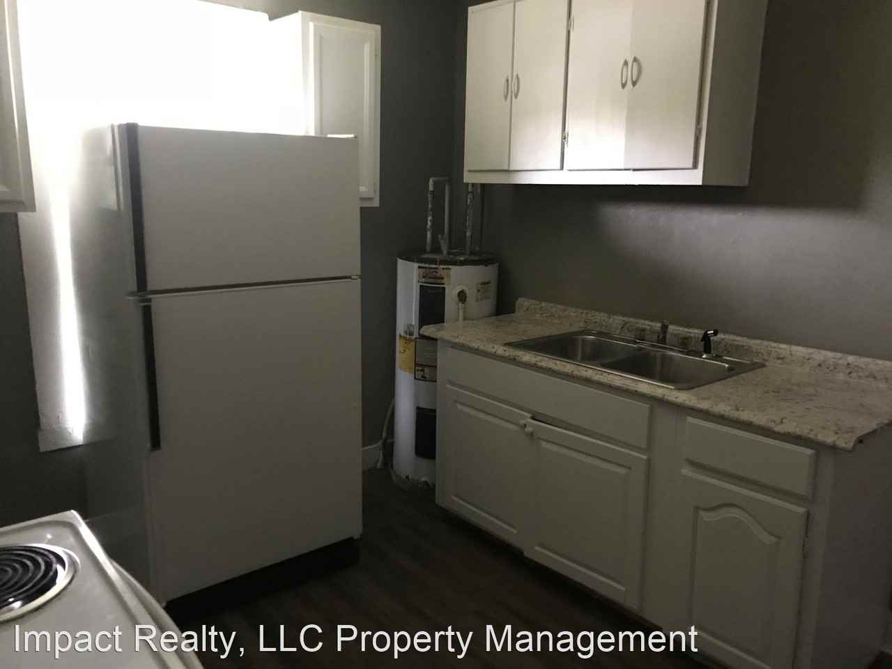 906 Anna Street - Photo 3 of 5