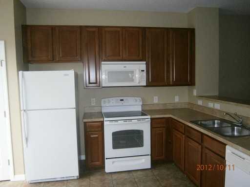 7602 Long Island Dr #7602 - Photo 2 of 6