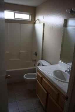 239 W Pilot Ave - Photo 3 of 33