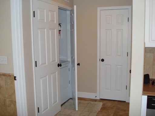 1405 George Ct #2 - Photo 3 of 9