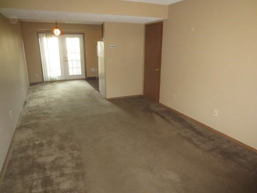 825 Elmer Ave - Photo 2 of 16