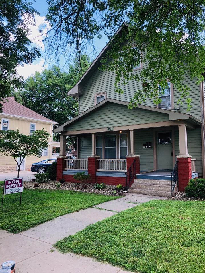 1423 1423 Fairchild Avenue - 3 - Photo 2 of 2