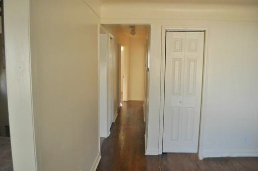 1825 Euclid St - Photo 3 of 12