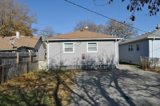 1825 Euclid St - Photo 2 of 12