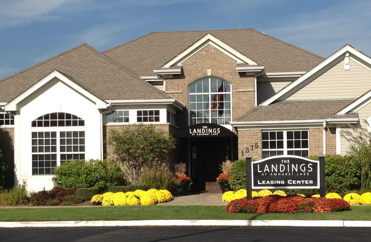 Landings at Amhurst Lake - Photo 3 of 33