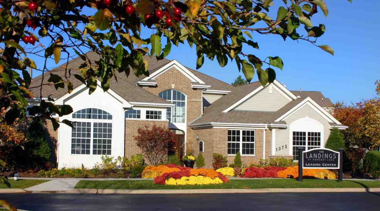 Landings at Amhurst Lake - Photo 4 of 33