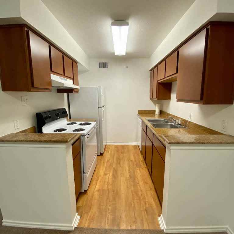 Ashley Crest Apartments 11900 Barwood Bend Dr, Houston, TX 77065 Zumper