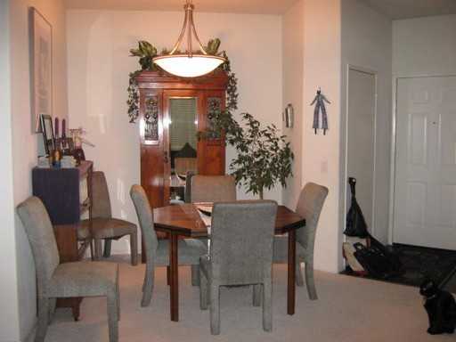 27628 Primrose Ln - Photo 3 of 18