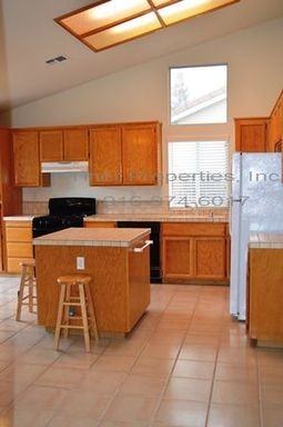 9233 Cerrolinda Cir - Photo 3 of 13