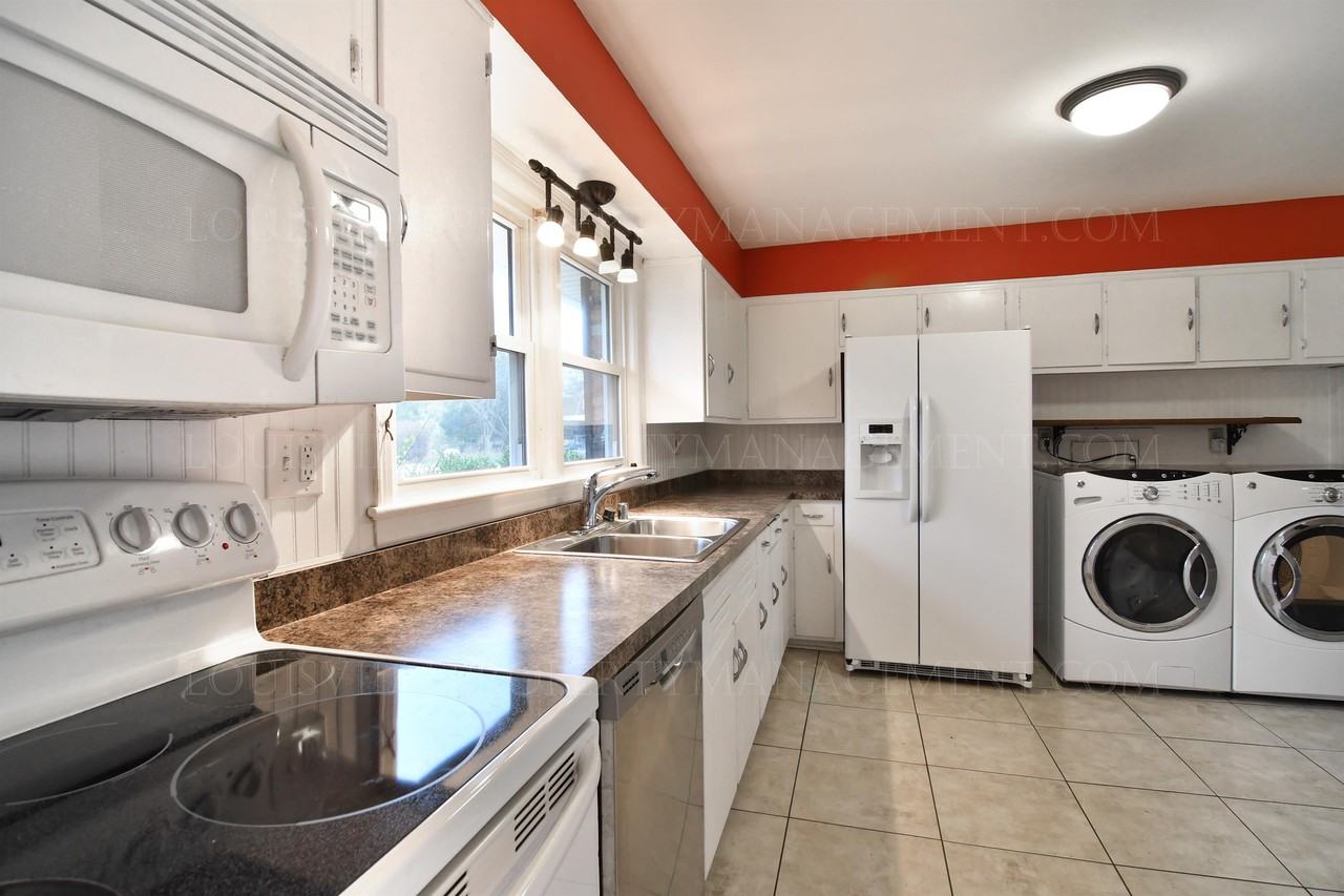 30 Narwood Dr - Photo 2 of 15