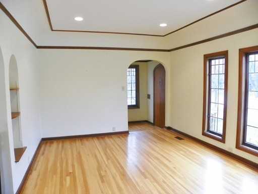 1300 Princeton Ave - Photo 3 of 17