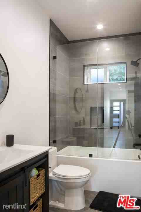 5330 Natick Ave - Photo 2 of 12