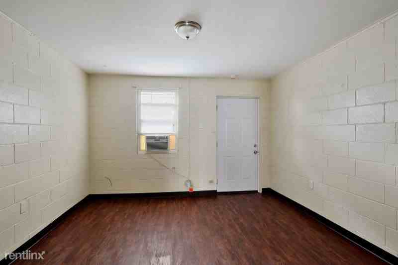 1425 Monroe St - Photo 2 of 4