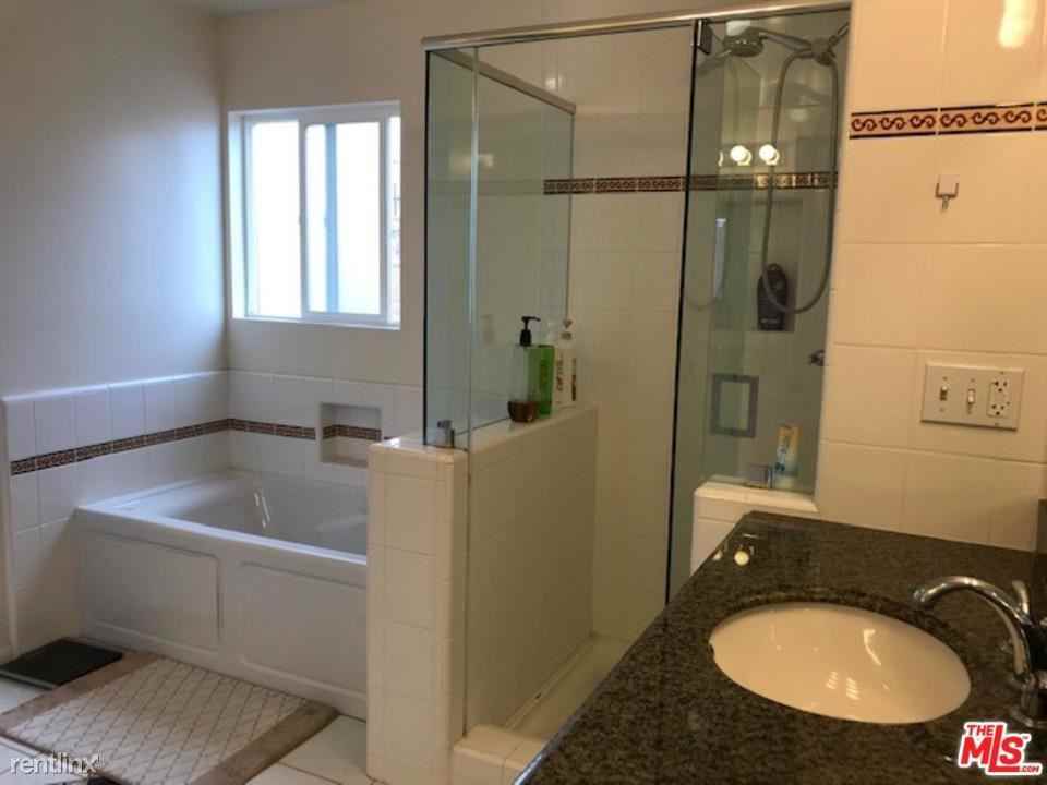 3863 Huron Ave - Photo 2 of 4