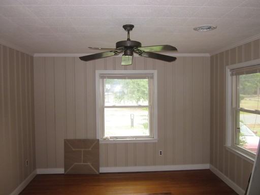 6437 Holliday Rd - Photo 3 of 5