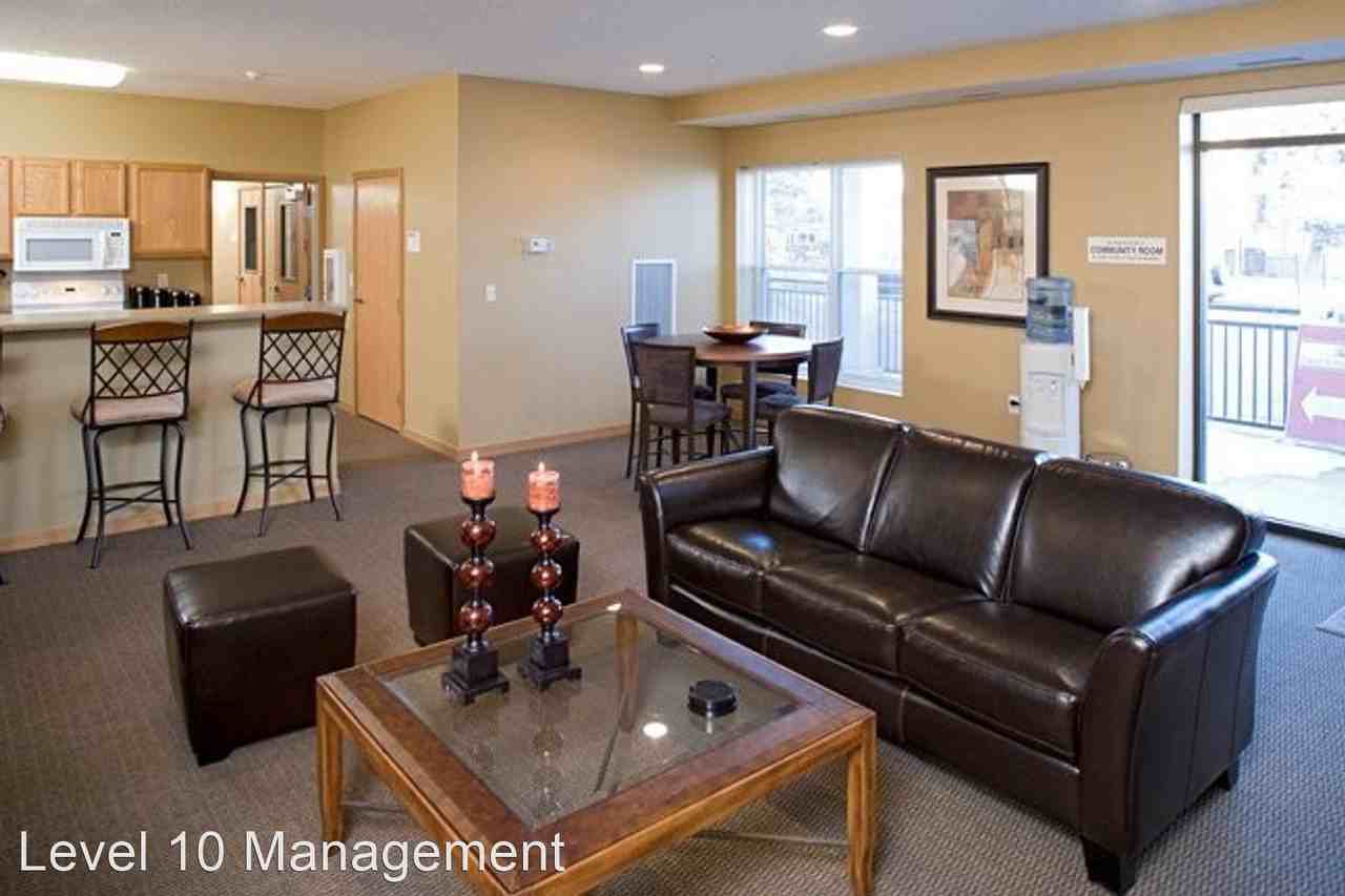 993 S Robert Street - Photo 3 of 5