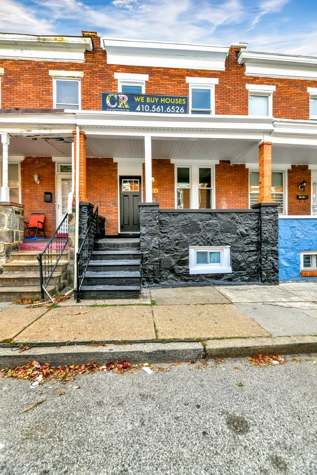 1216 N Decker Ave - Photo 3 of 29