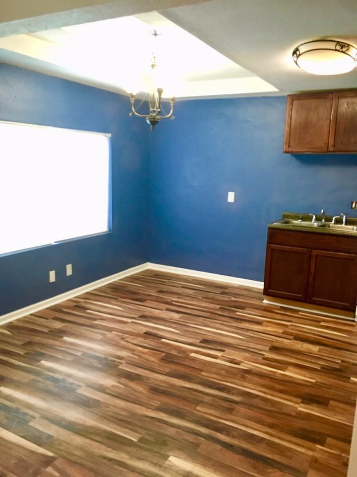 11026 Mayfield Dr - Photo 5 of 19