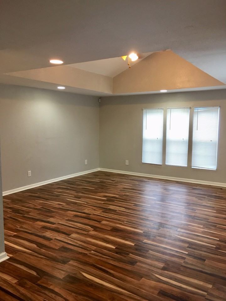 11026 Mayfield Dr - Photo 6 of 19