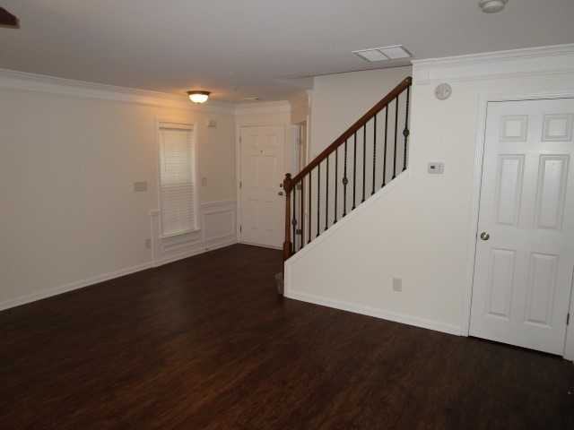 325 Balaban Cir - Photo 2 of 20