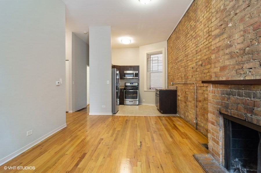 2300 N Clark - Photo 5 of 48