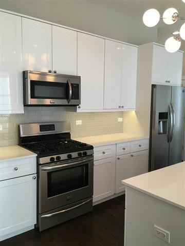 2404-14 W Cortland - Photo 2 of 8