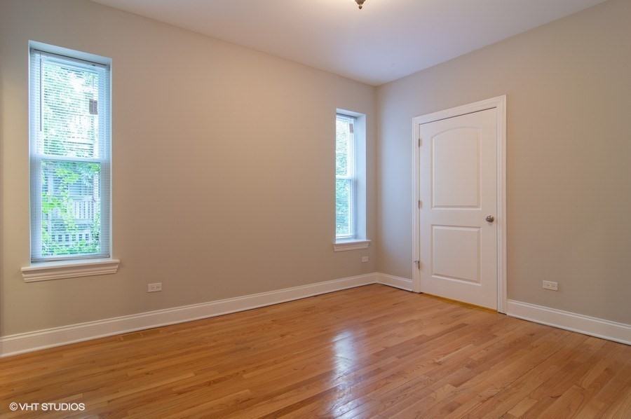 1330 W Argyle - Photo 6 of 17