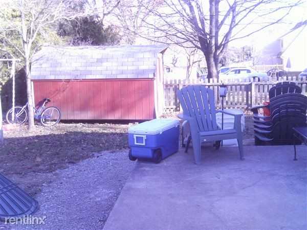 186 S Highland Rd - Photo 3 of 11