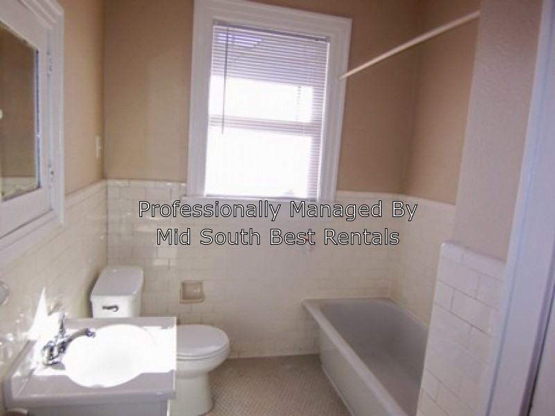 1728 Netherwood Ave - Photo 2 of 4