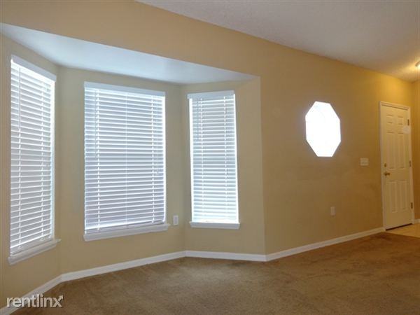 2000 Echo Ridge Pl - Photo 2 of 7