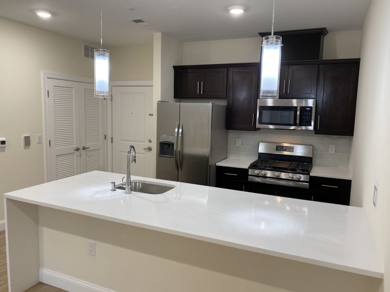 495 Washington Street #204