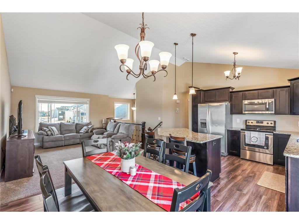 19028 Ivanhoe Drive Northwest - Photo 3 of 22