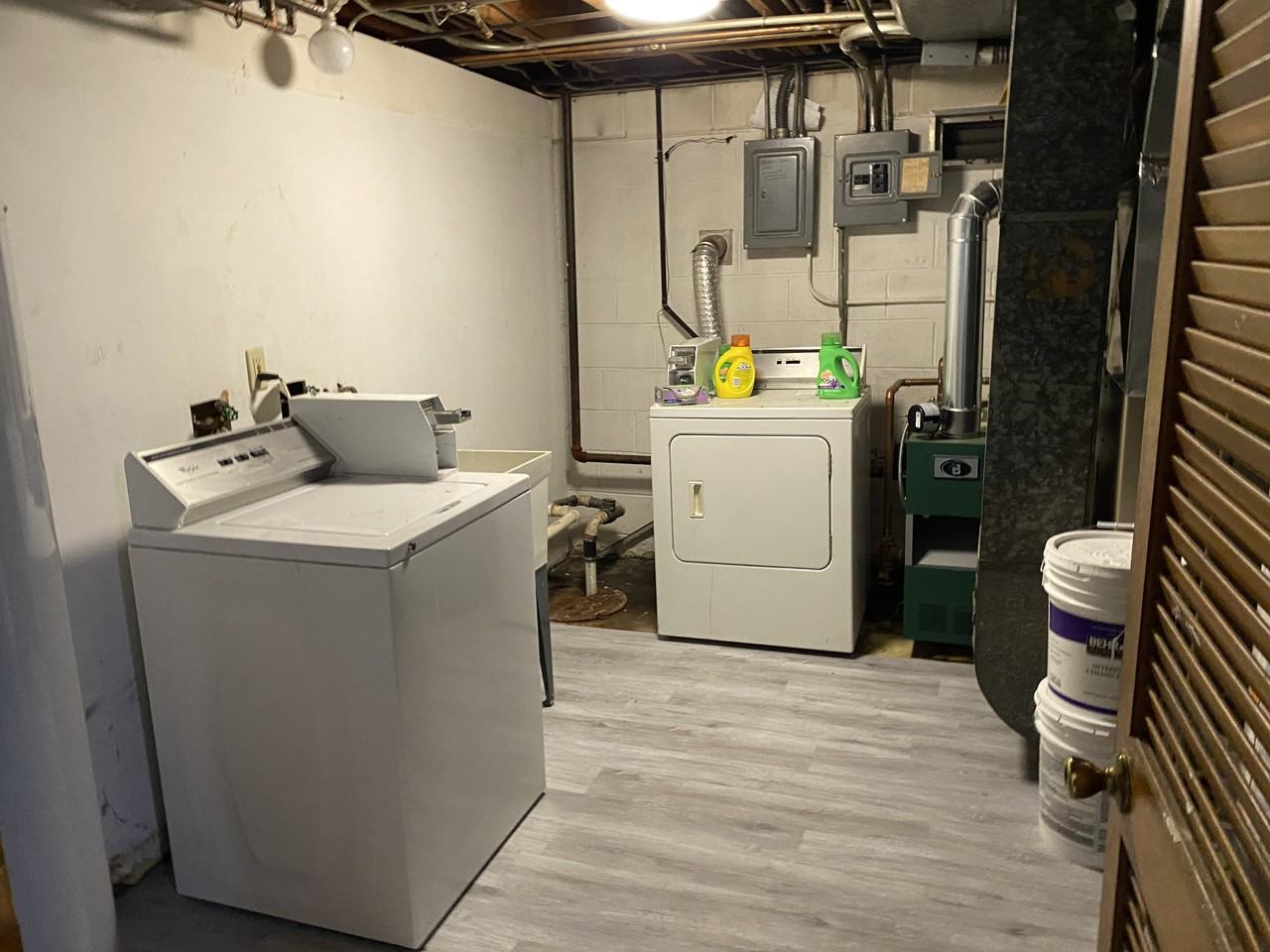 333 153rd Pl - Photo 2 of 7