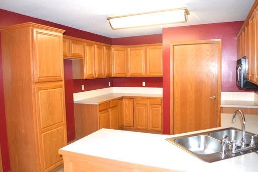 3114 Country Ln Dr - Photo 3 of 18